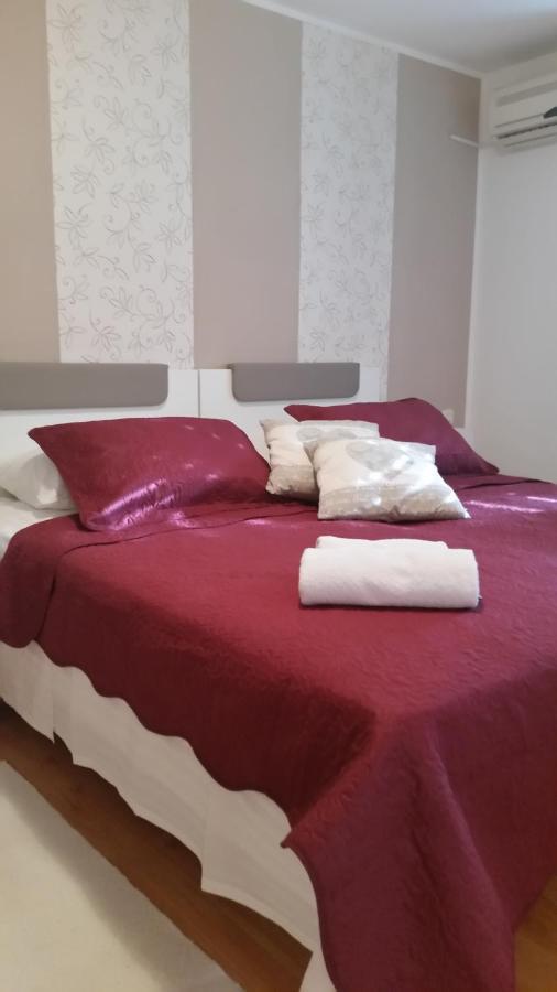 סקארדין Guest Accomodation Zura חדר תמונה
