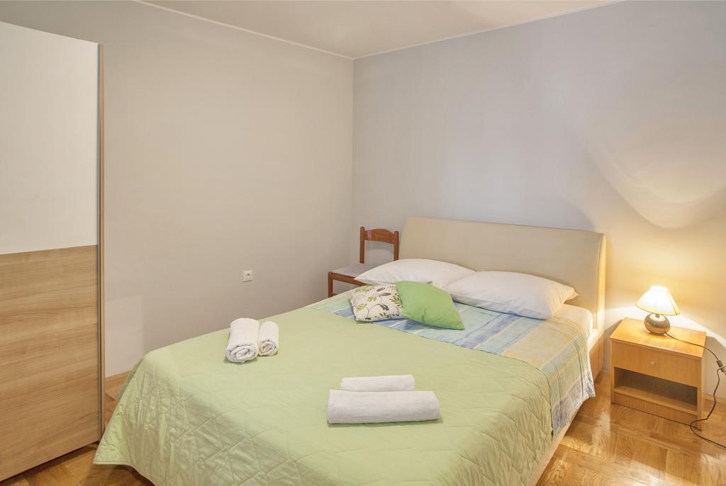 סקארדין Guest Accomodation Zura מראה חיצוני תמונה